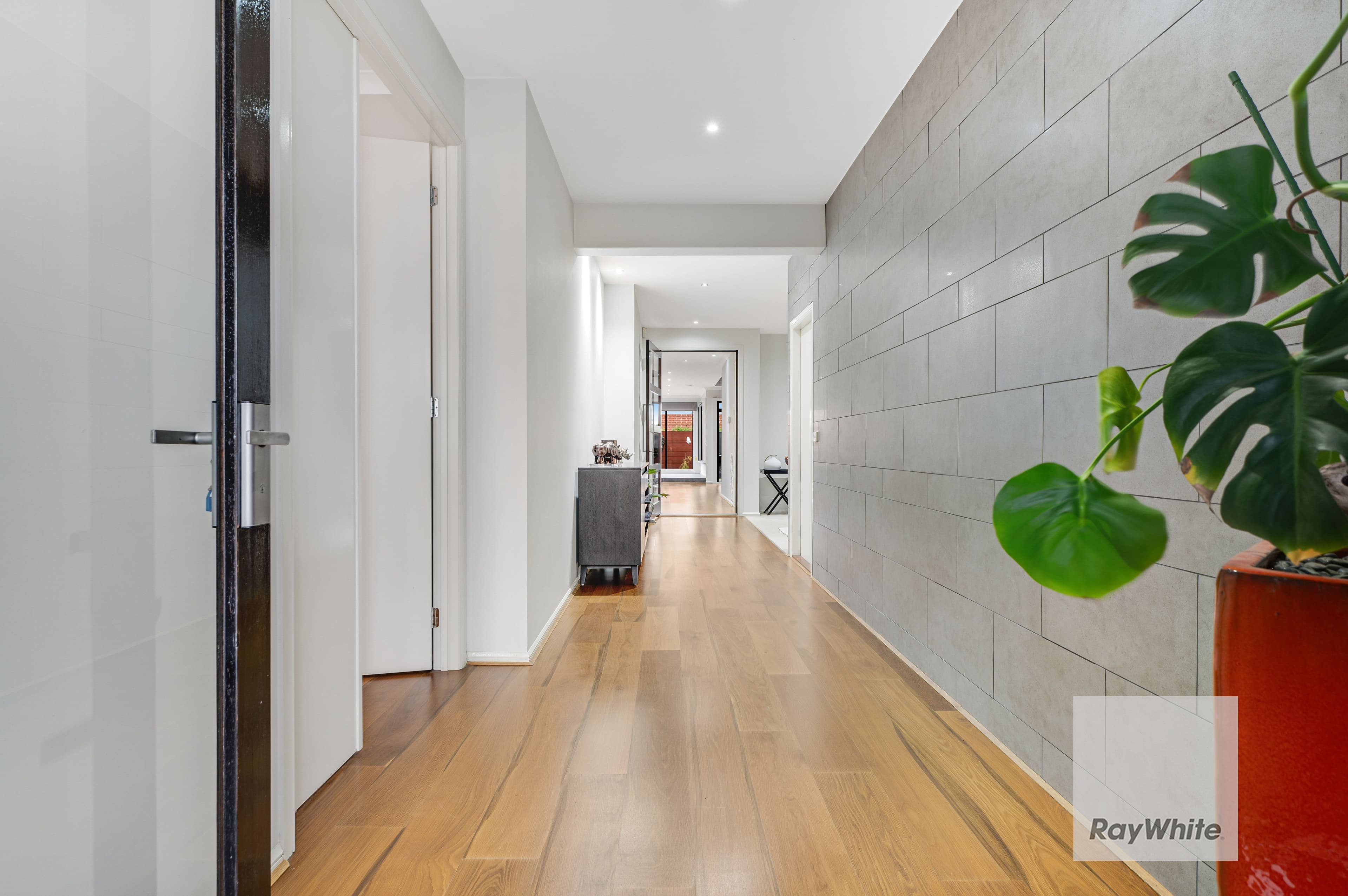 14 Dellamore Boulevard, Greenvale VIC 3059, Greenvale - Thumbnail 3