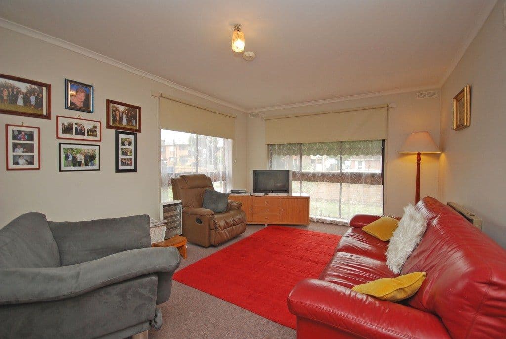 490 Gillies Street, WENDOUREE VIC 3355, Wendouree - Thumbnail 3
