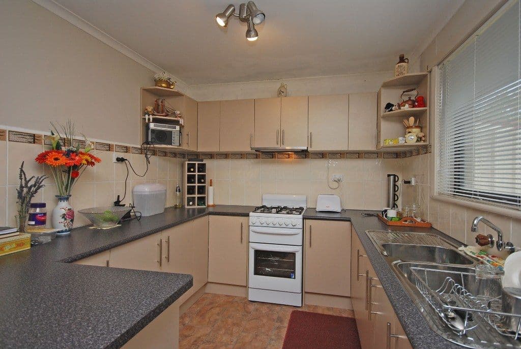 490 Gillies Street, WENDOUREE VIC 3355, Wendouree - Thumbnail 4