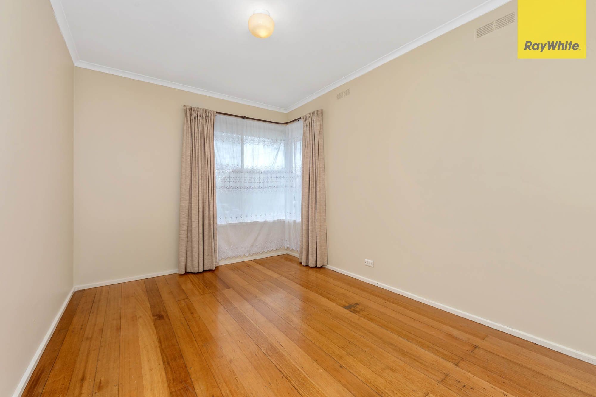 17 Michael Avenue, St Albans VIC 3021, St Albans - Thumbnail 6