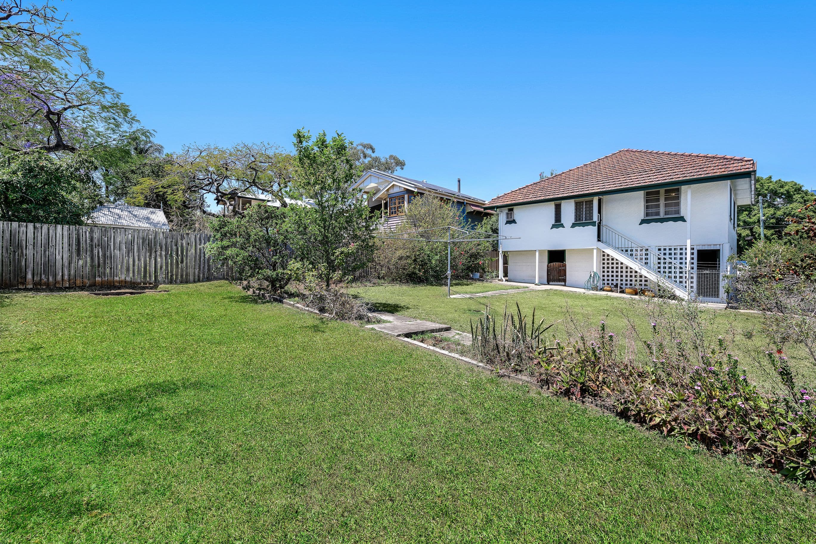 6 Tenth Avenue, Kedron QLD 4031, Kedron - Thumbnail 2