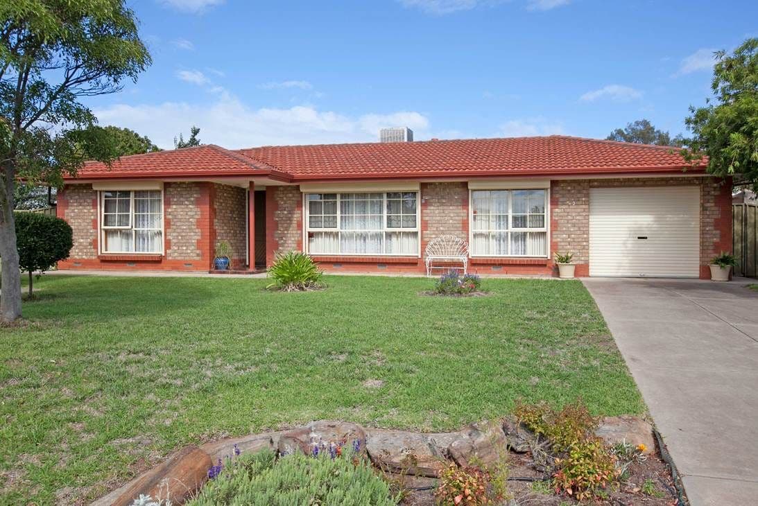 3 Donald Court, Morphett Vale SA 5162, Morphett Vale - Image 1