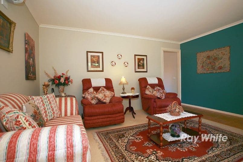 22 Gwenton Avenue, CRANBOURNE EAST VIC 3977, Cranbourne East - Thumbnail 5