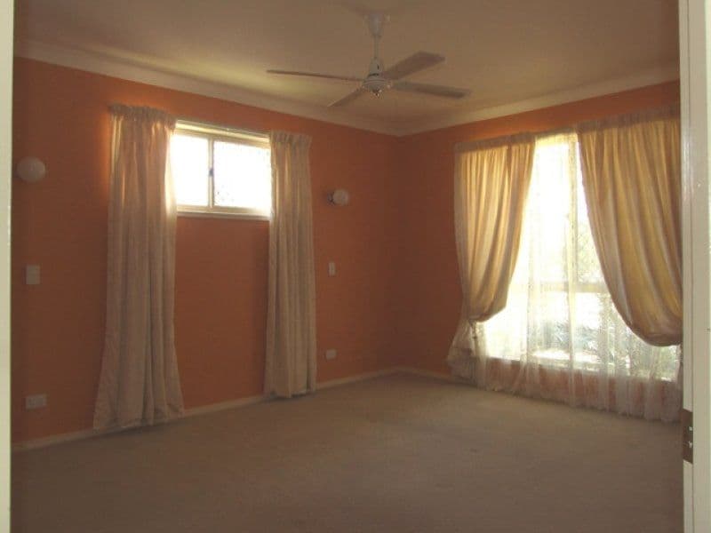 7 Lorraine Street, CRESTMEAD QLD 4132, Crestmead - Thumbnail 3