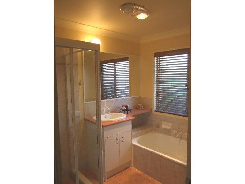 7 Lorraine Street, CRESTMEAD QLD 4132, Crestmead - Thumbnail 6