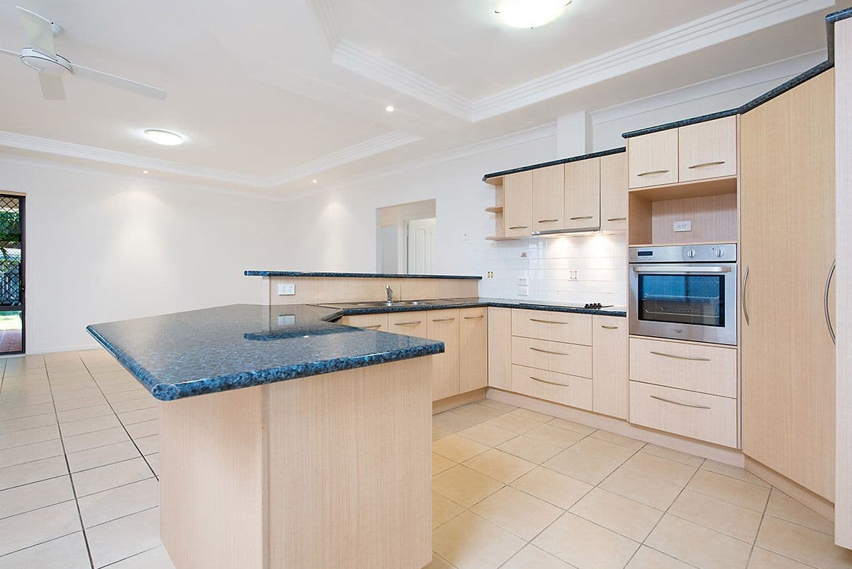 25 Whitsunday Street, Parrearra QLD 4575, Parrearra - Thumbnail 2
