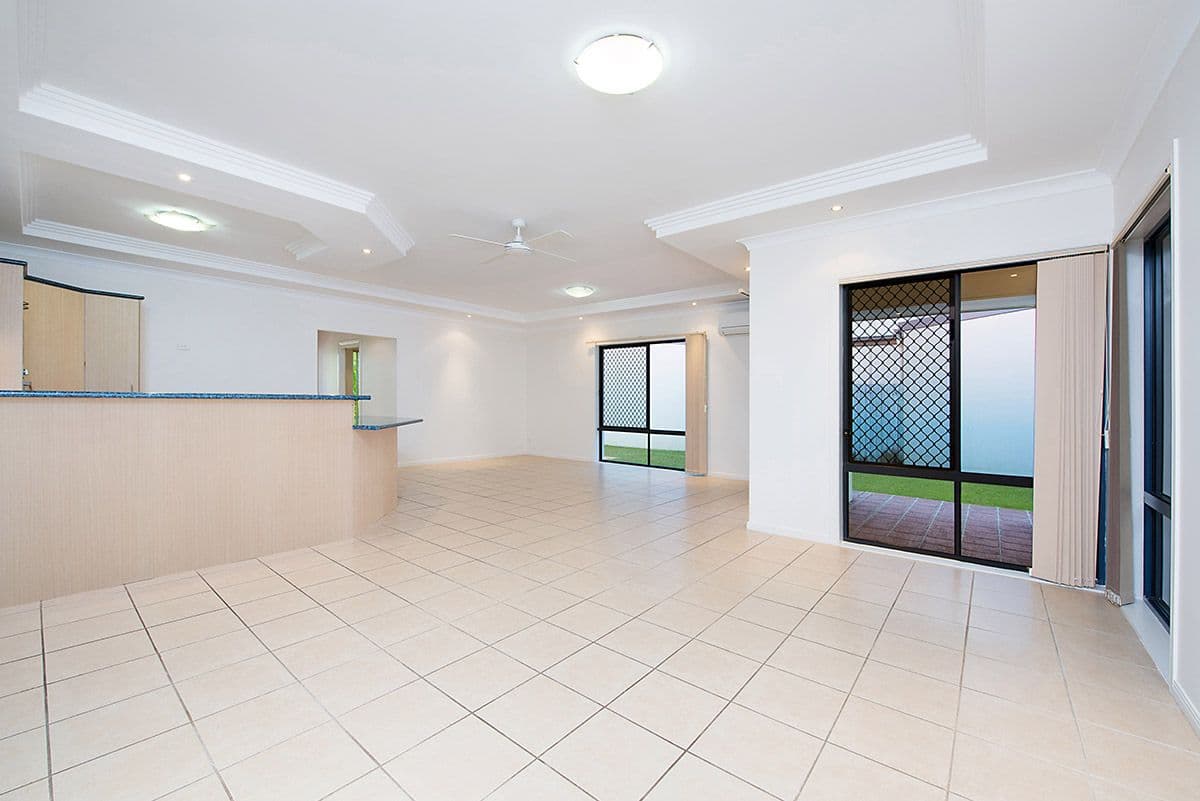 25 Whitsunday Street, Parrearra QLD 4575, Parrearra - Thumbnail 4