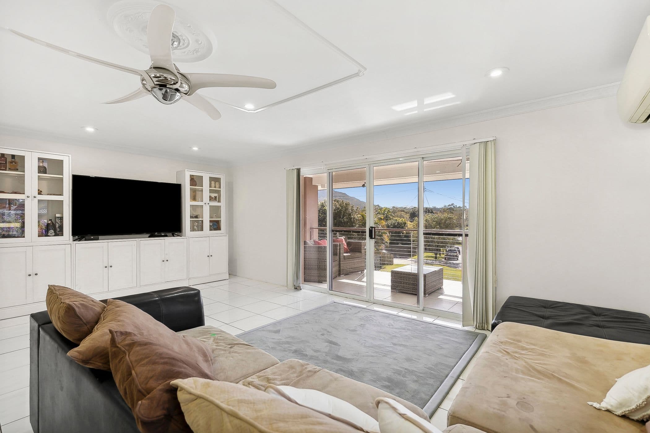 6 Cresthaven Court, Glass House Mountains QLD 4518, Glass House Mountains - Thumbnail 6