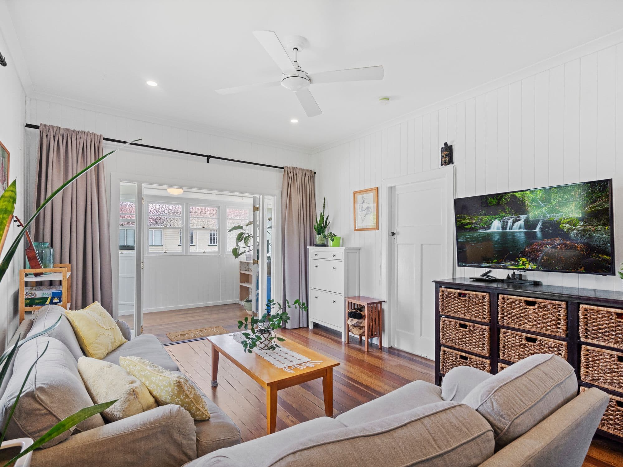 1 Glena Street, Fairfield QLD 4103, Fairfield - Image 1