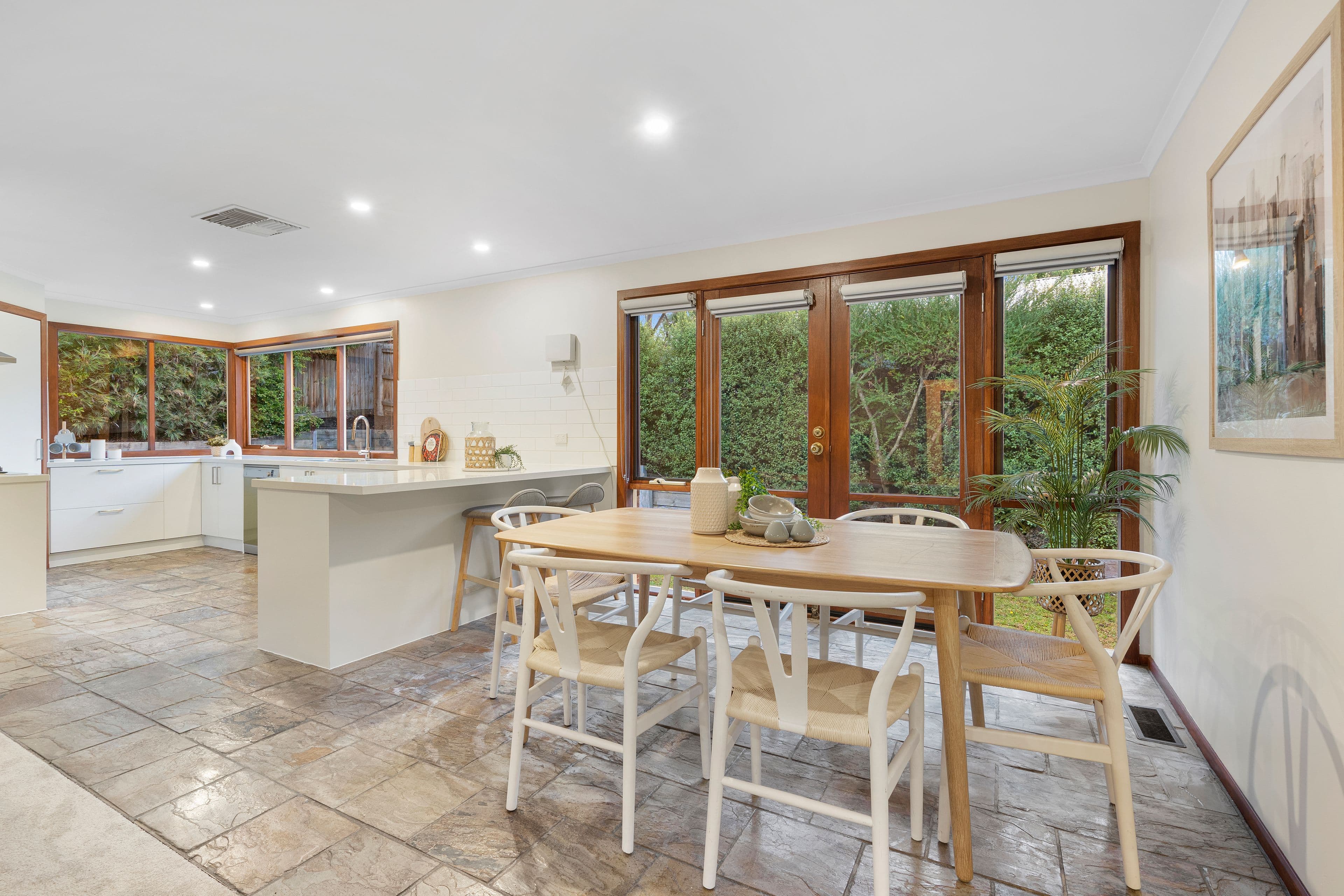 5 Booth Court, Eltham VIC 3095, Eltham - Thumbnail 4