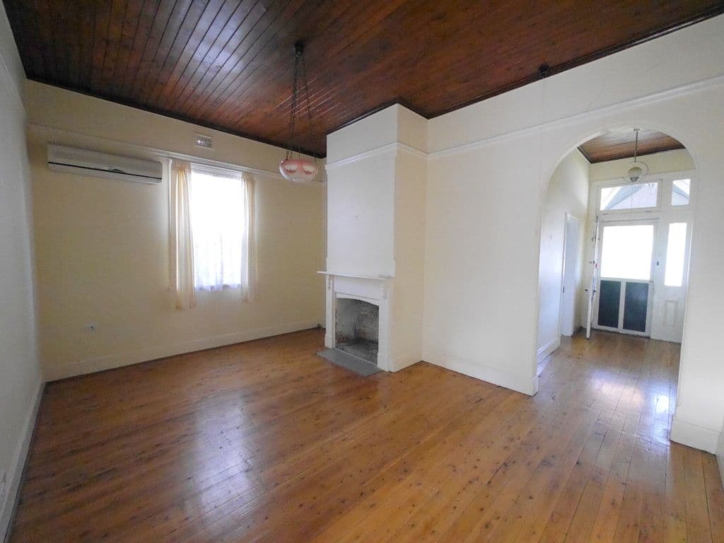 48 Liverpool Street, Cowra - Thumbnail 2