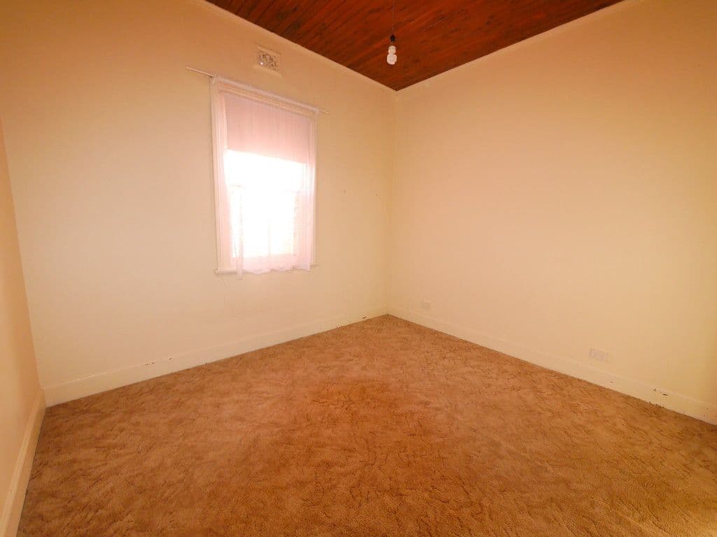48 Liverpool Street, Cowra - Thumbnail 8