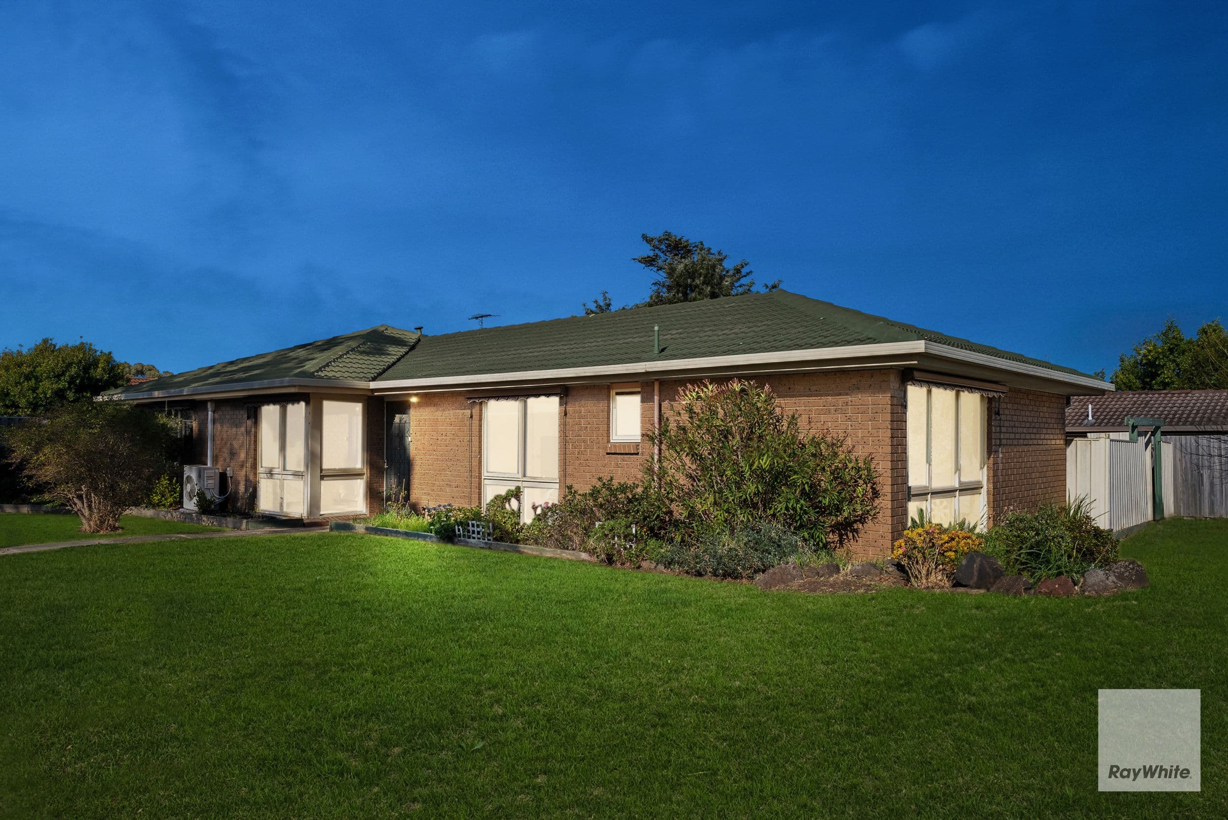 2 Angourie Crescent, Taylors Lakes VIC 3038, Taylors Lakes - Image 1