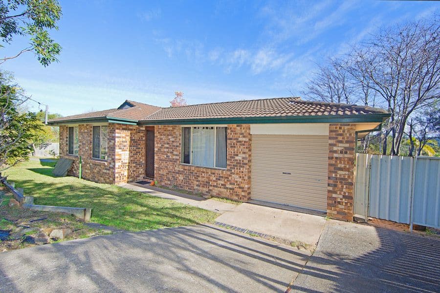 18 Debra Anne Drive, Bateau Bay NSW 2261, Bateau Bay - Image 1