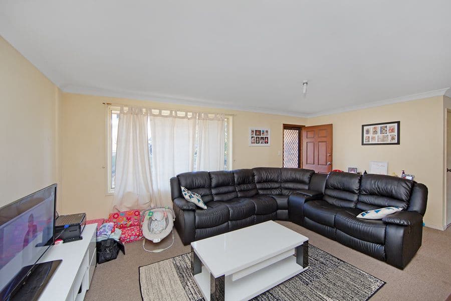 18 Debra Anne Drive, Bateau Bay NSW 2261, Bateau Bay - Thumbnail 3