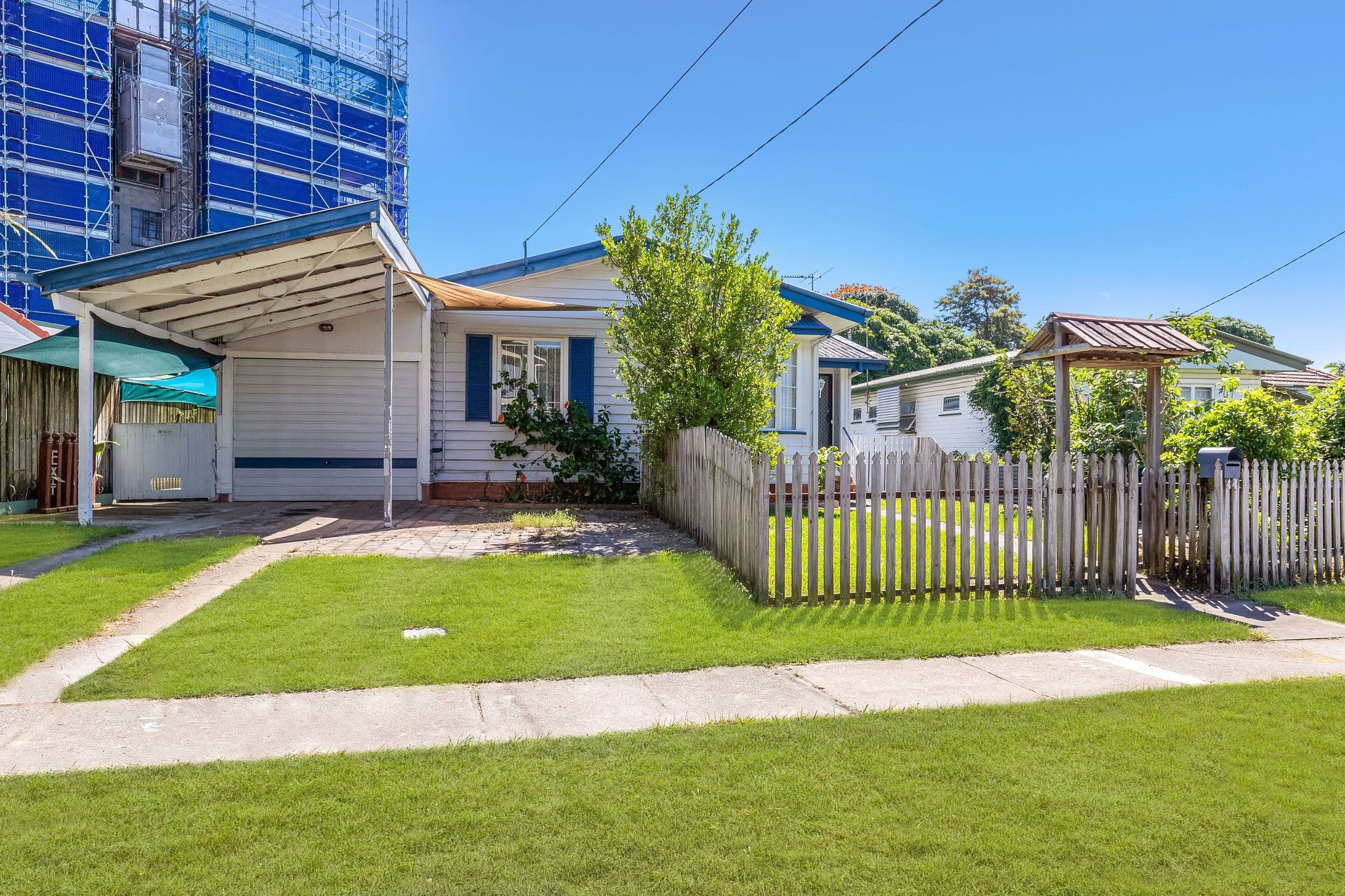44 Henry Street, Chermside QLD 4032, Chermside - Thumbnail 2