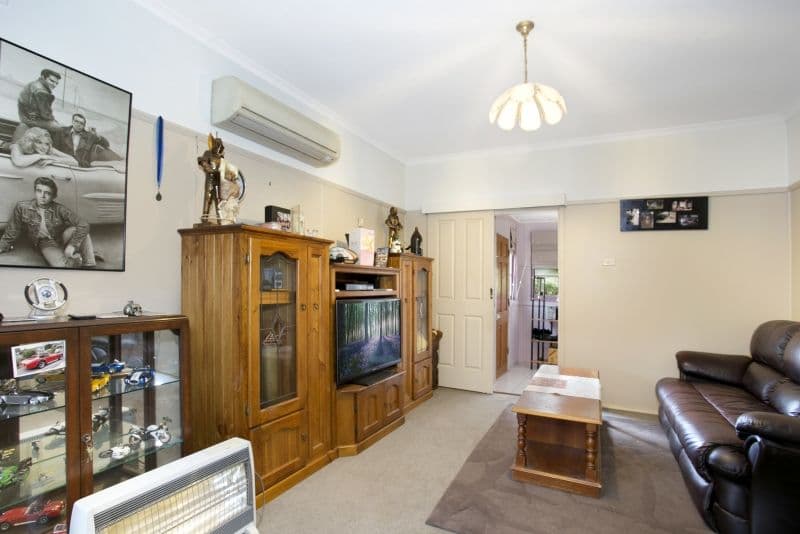 17 Riverview Road, FAIRFIELD NSW 2165, Fairfield - Thumbnail 2