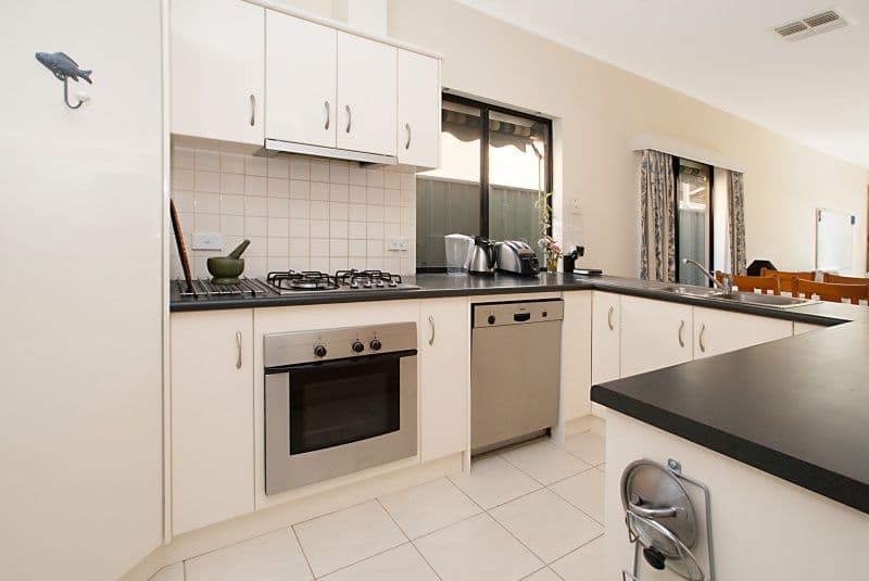57a Sparks Terrace, ROSTREVOR SA 5073, Rostrevor - Thumbnail 2
