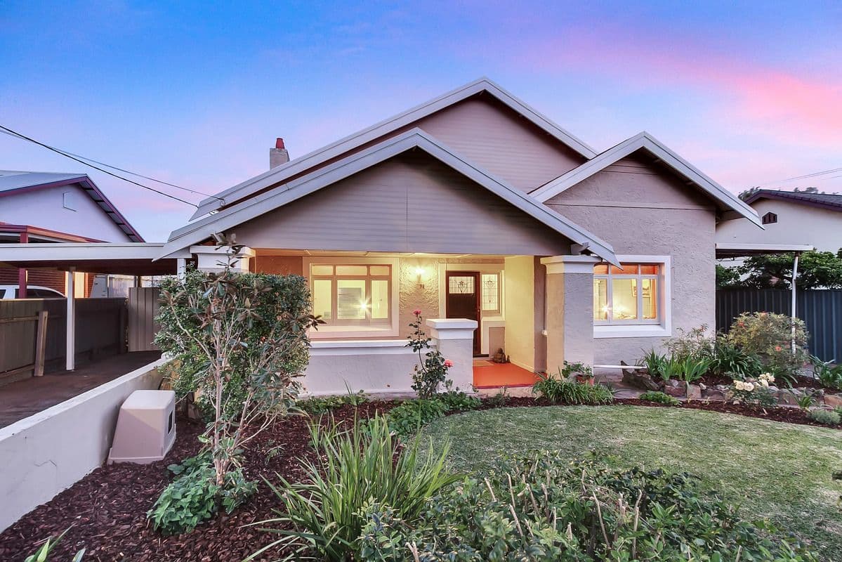 32 Devon Street, Largs Bay SA 5016, Largs Bay - Thumbnail 2
