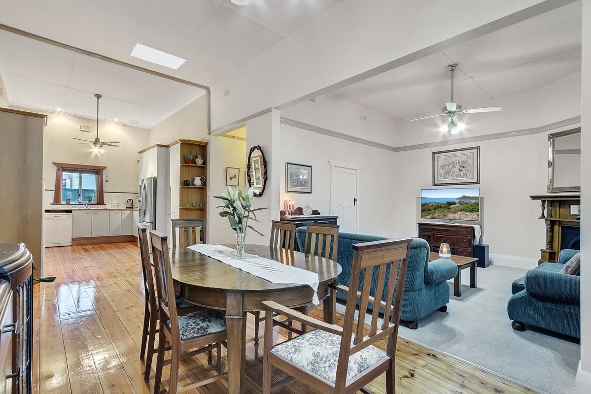 32 Devon Street, Largs Bay SA 5016, Largs Bay - Thumbnail 8