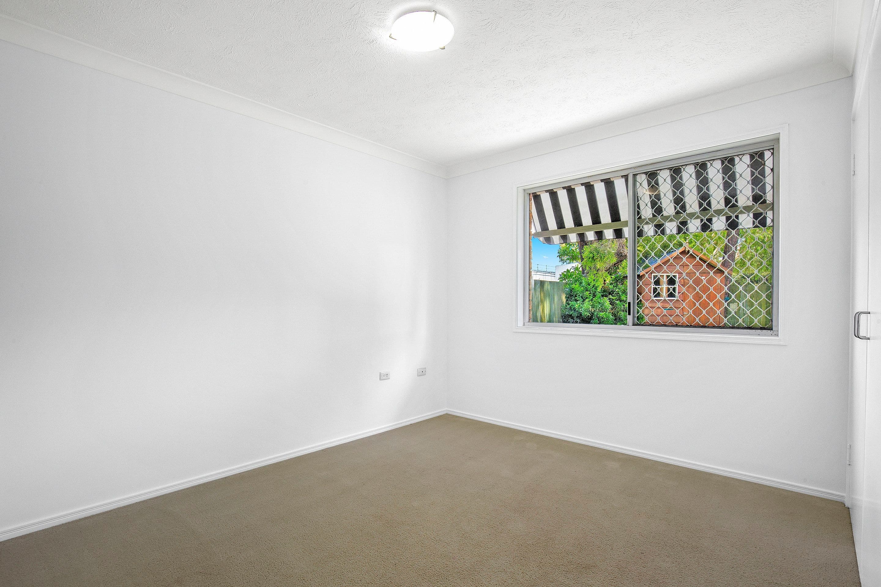 142 Barrier Reef Drive, Mermaid Waters QLD 4218, Mermaid Waters - Thumbnail 6