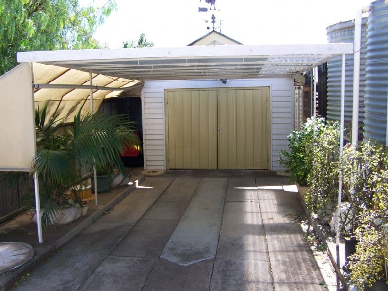 72 Canterbury Street, ST ARNAUD VIC 3478, St Arnaud - Thumbnail 6