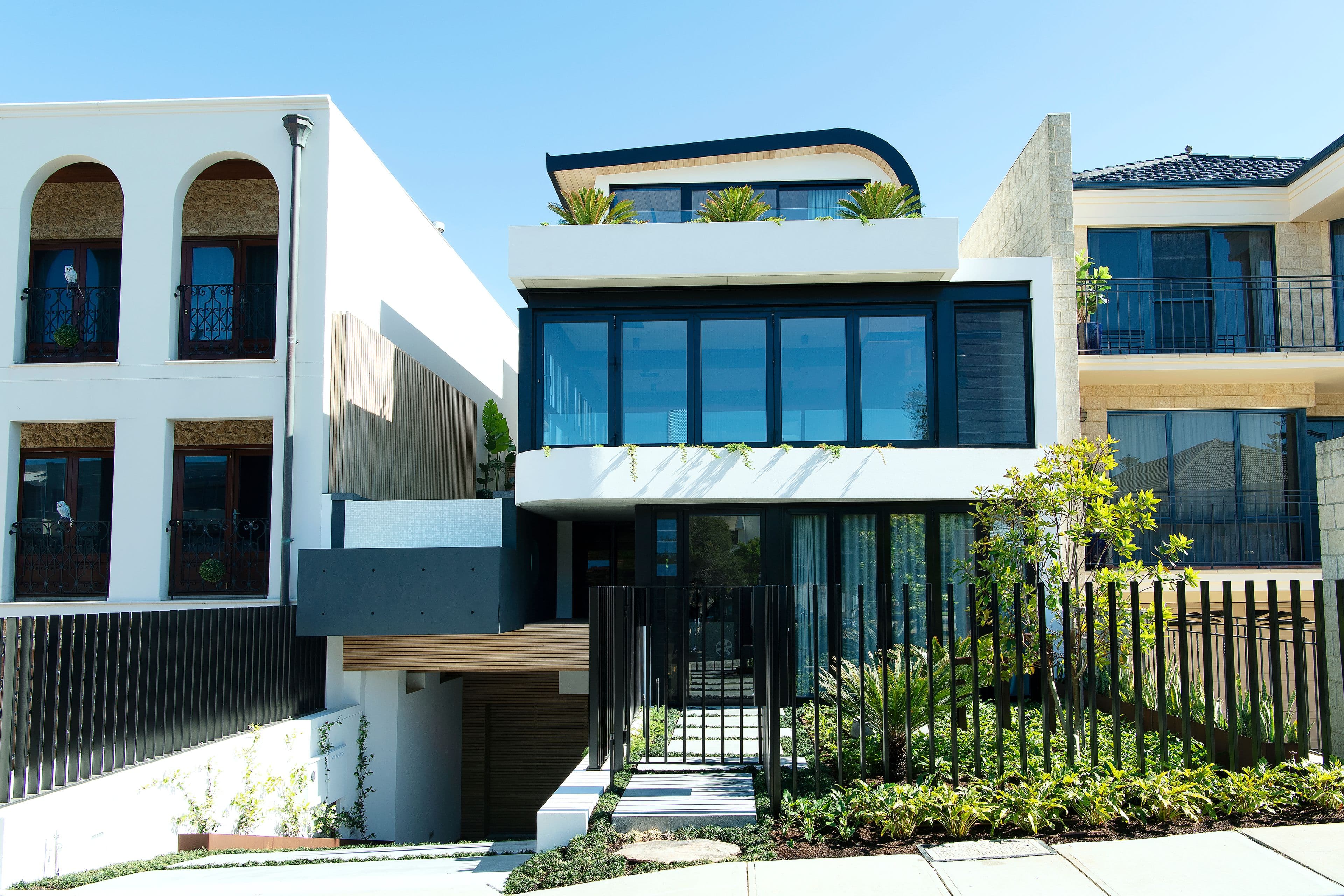 5B Overton Gardens, Cottesloe WA 6011, Cottesloe - Thumbnail 2