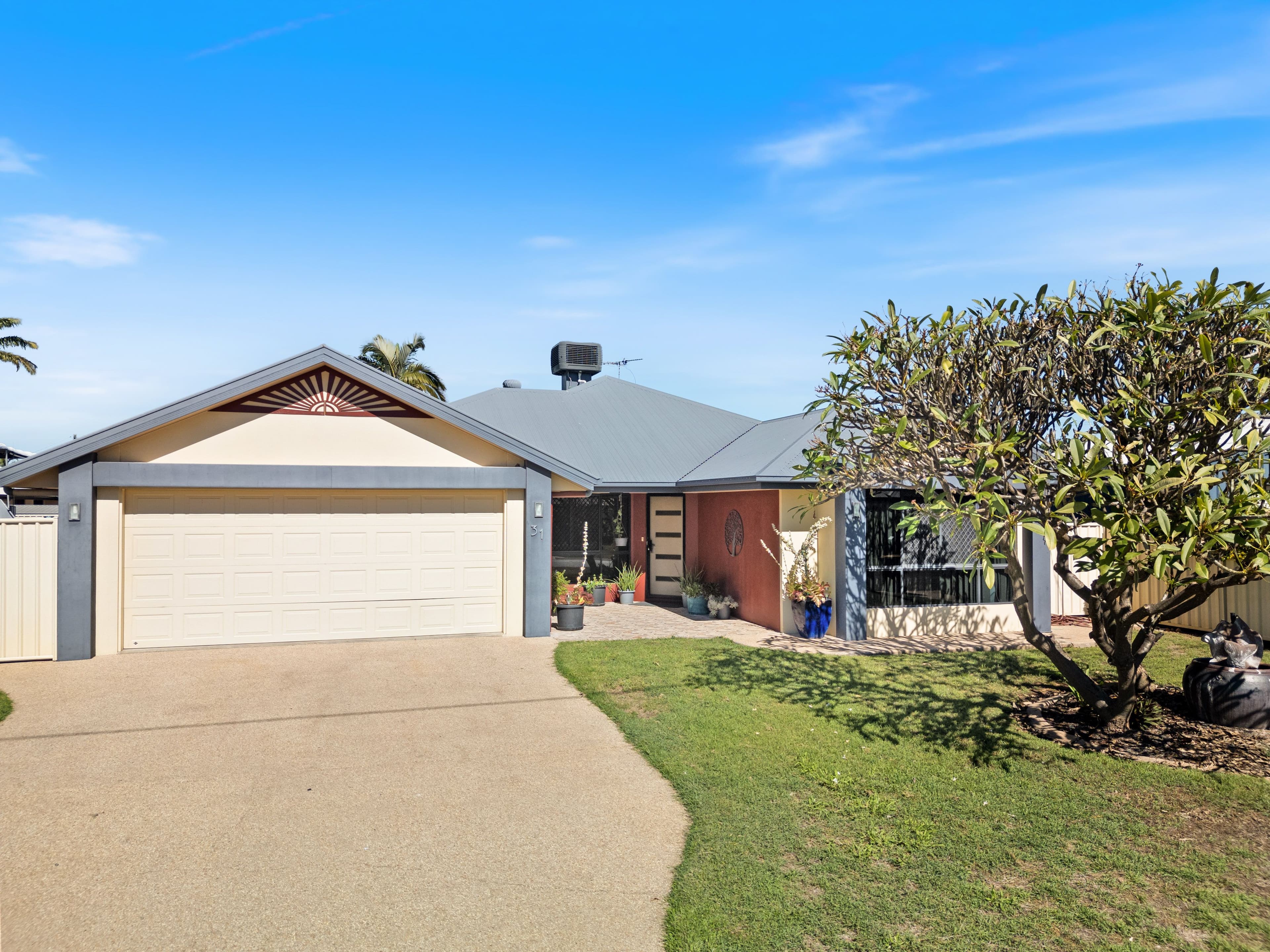31 Joel Ernest Drive, Emerald QLD 4720, Emerald - Thumbnail 2