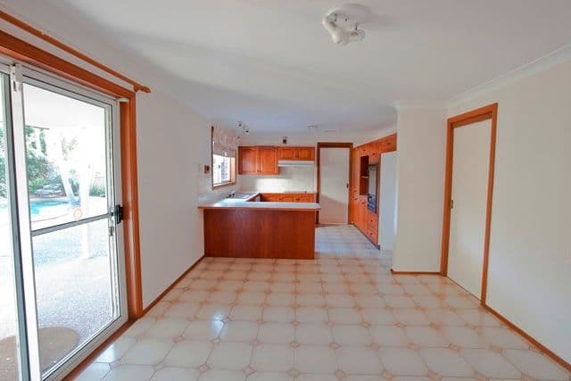 9 Wongajong Close, CASTLE HILL NSW 2154, Castle Hill - Thumbnail 2