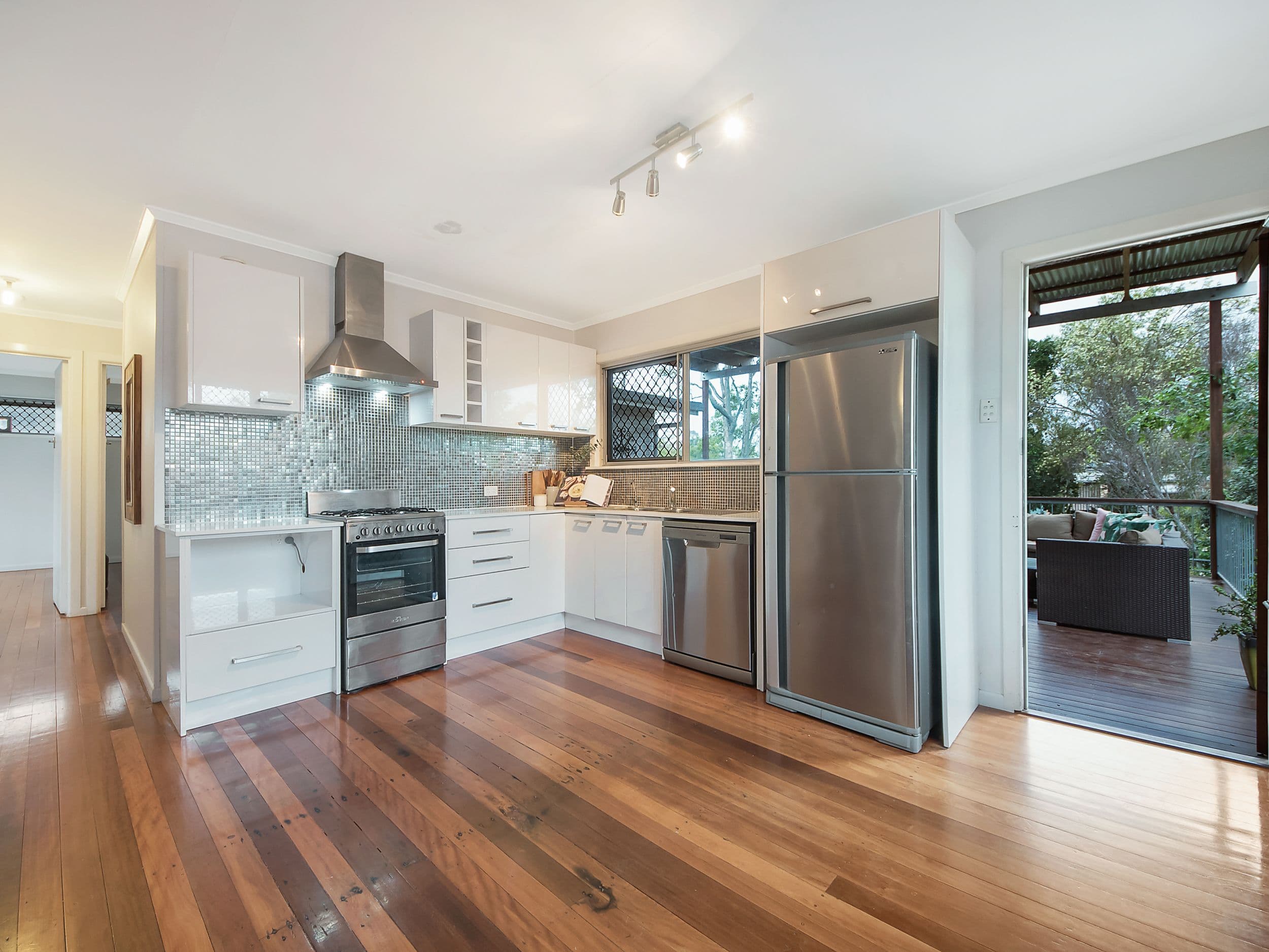 45 Wilson Avenue, Albany Creek QLD 4035, Albany Creek - Thumbnail 2