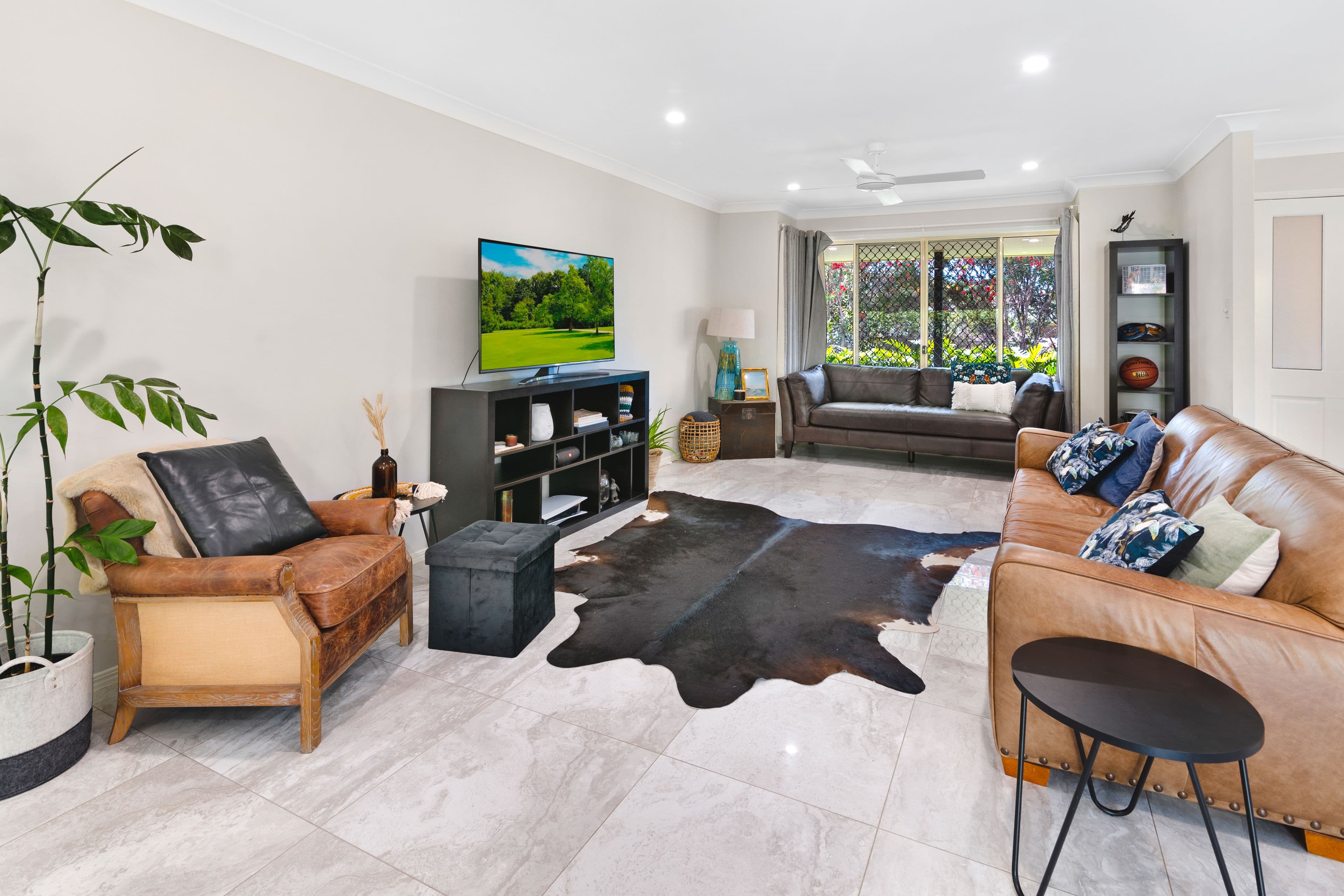 14 Cardrona Crescent, Ormeau Hills QLD 4208, Ormeau Hills - Thumbnail 2
