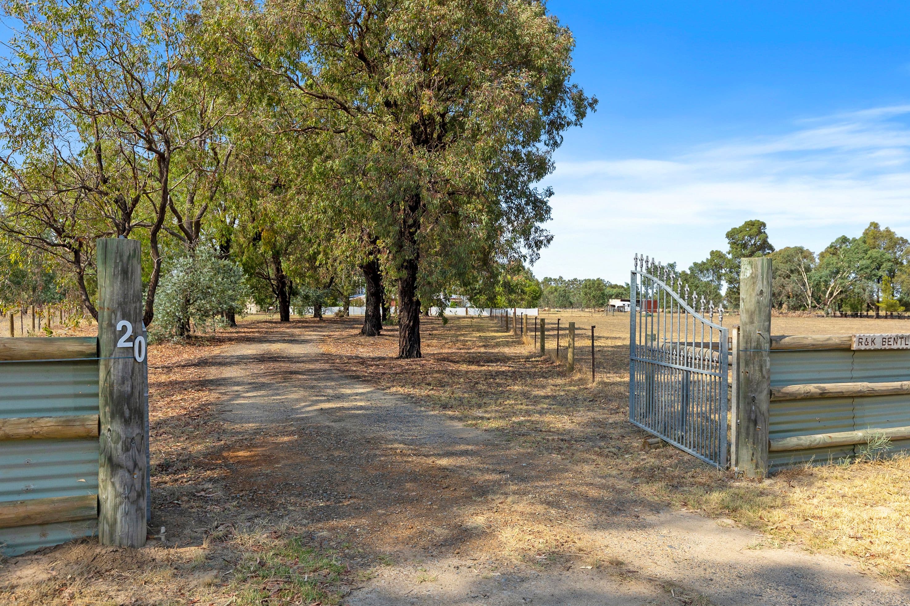20 Ferris Street, Bearii VIC 3641, Bearii - Thumbnail 2