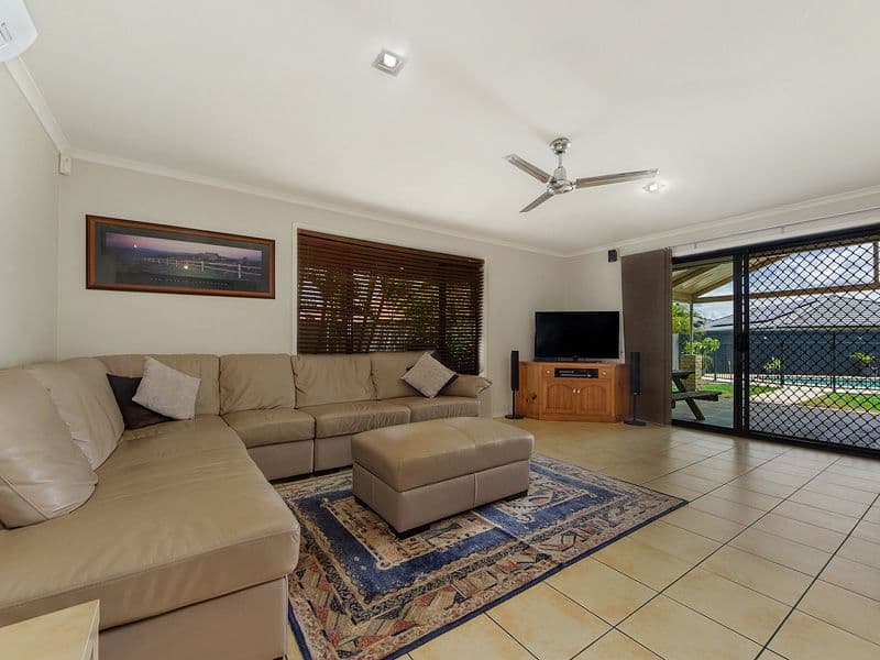 5 Christopher Close, Upper Coomera QLD 4209, Upper Coomera - Thumbnail 6