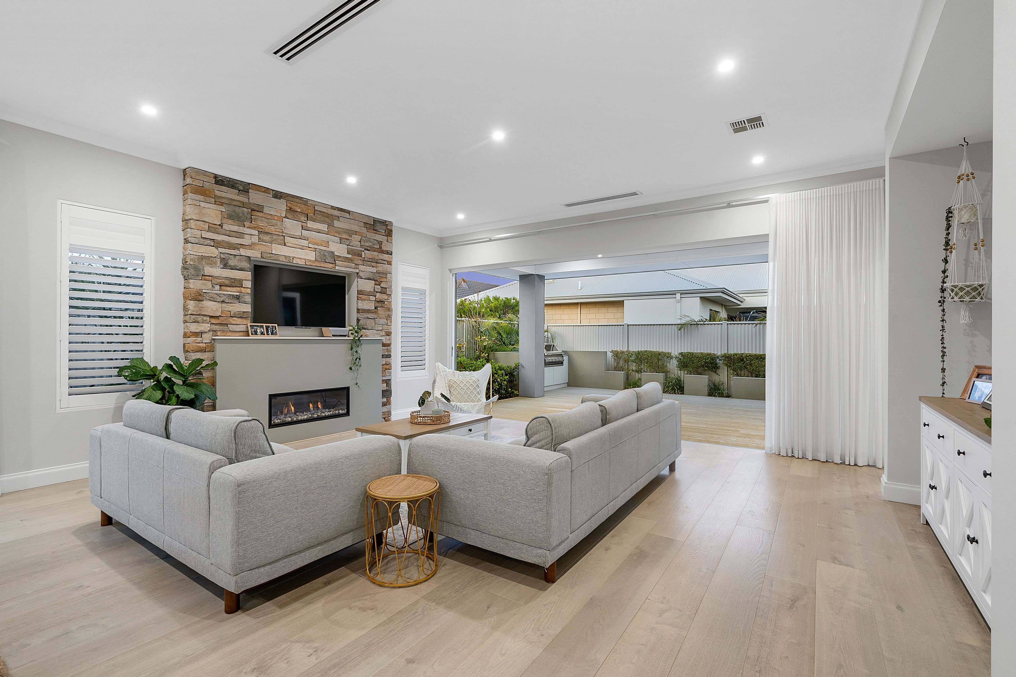44 Painted Parkway, Alkimos WA 6038, Alkimos - Thumbnail 7