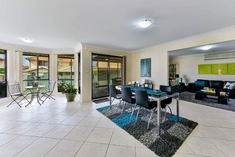 16 Wheat Place, Horningsea Park - Thumbnail 3