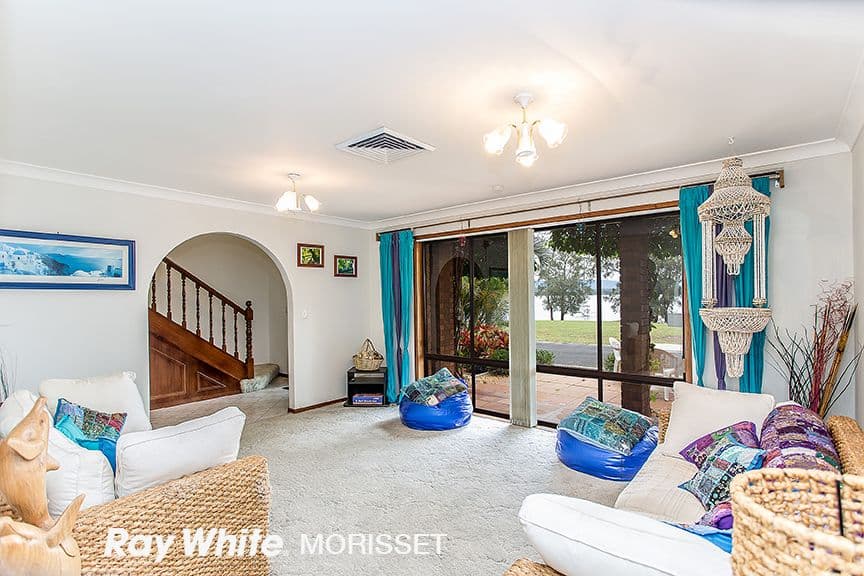15 Lakeside Close, Bonnells Bay NSW 2264, Bonnells Bay - Thumbnail 2