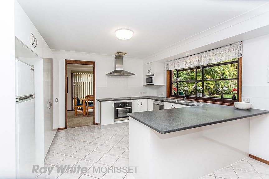 15 Lakeside Close, Bonnells Bay NSW 2264, Bonnells Bay - Thumbnail 4