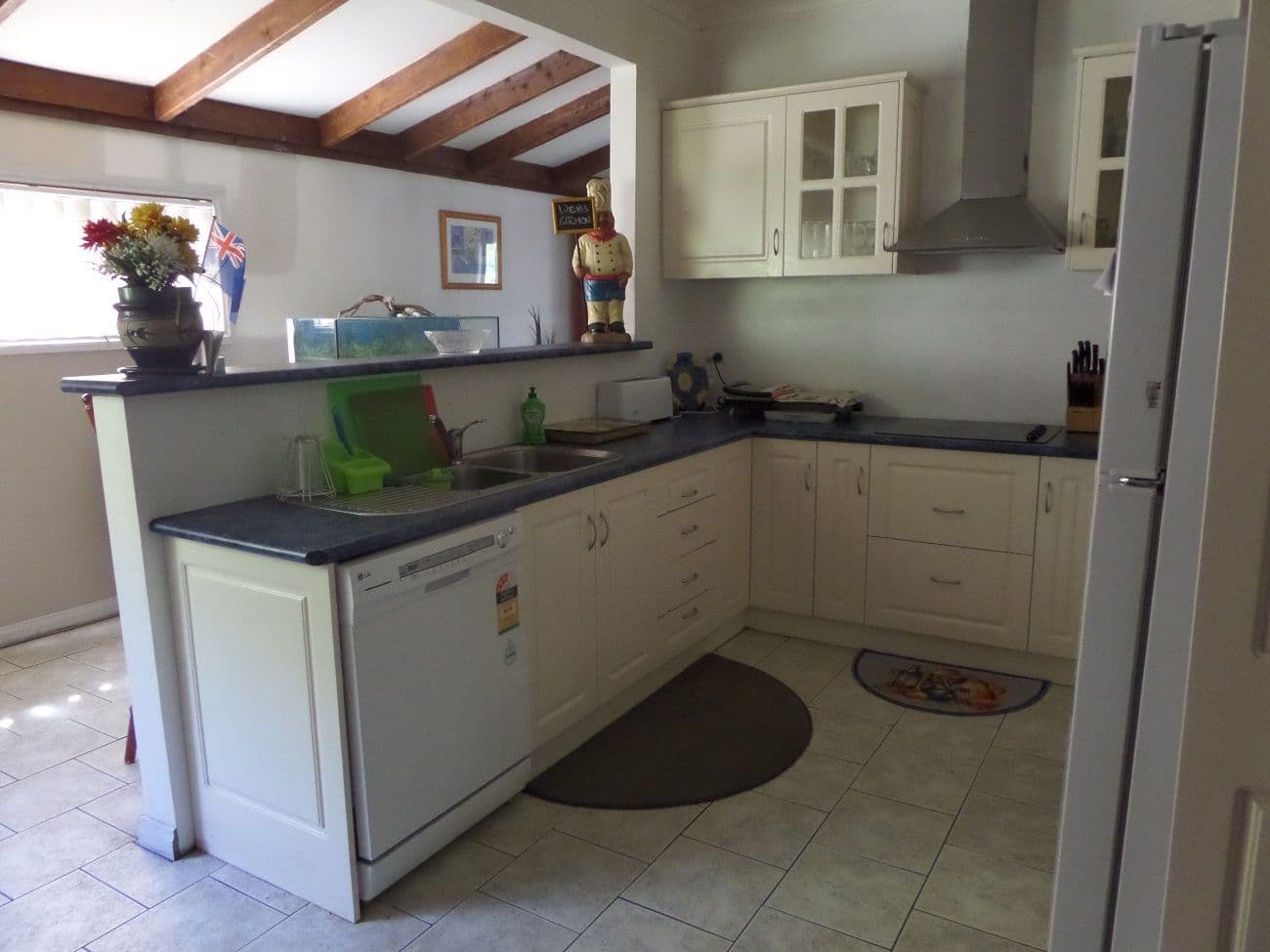 25 Chantilly Street, NARRANDERA NSW 2700, Narrandera - Thumbnail 2