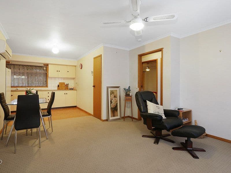 23 Goomalibee Street, Benalla VIC 3672, Benalla - Thumbnail 3