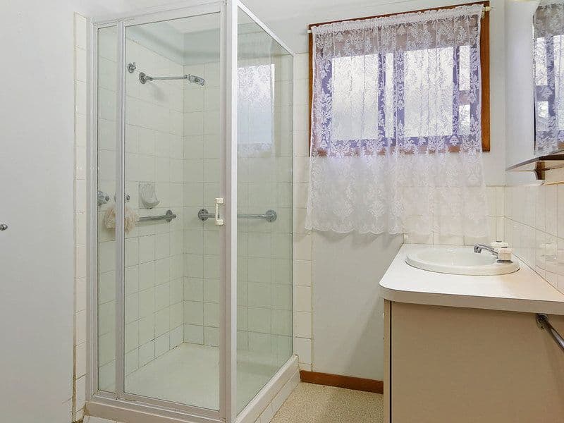 23 Goomalibee Street, Benalla VIC 3672, Benalla - Thumbnail 4