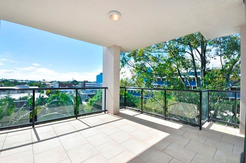  26 Holland Street, TOOWONG QLD 4066, Toowong - Thumbnail 4