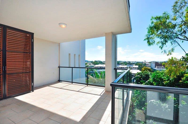  26 Holland Street, TOOWONG QLD 4066, Toowong - Thumbnail 6