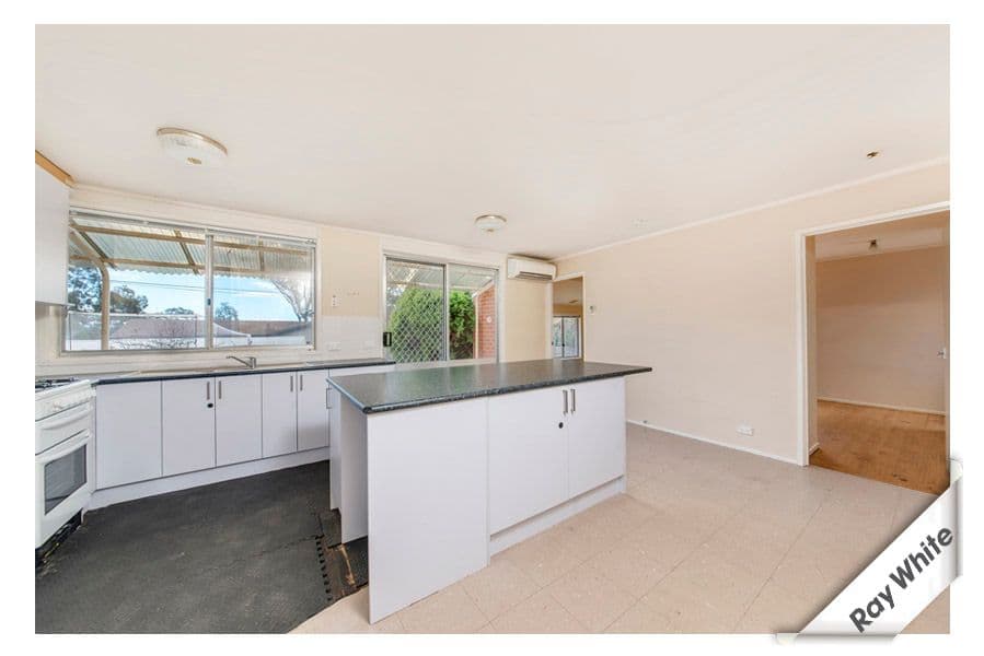 18 Guthridge Crescent, WANNIASSA ACT 2903, Wanniassa - Thumbnail 6