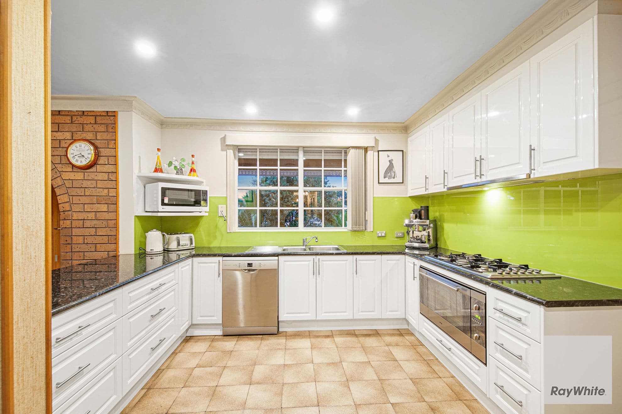 16 Wirilda Place, Keilor Downs VIC 3038, Keilor Downs - Thumbnail 5