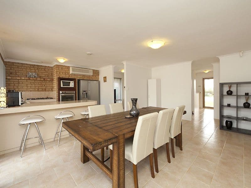 9 Yukon Place, Beechboro WA 6063, Beechboro - Thumbnail 2
