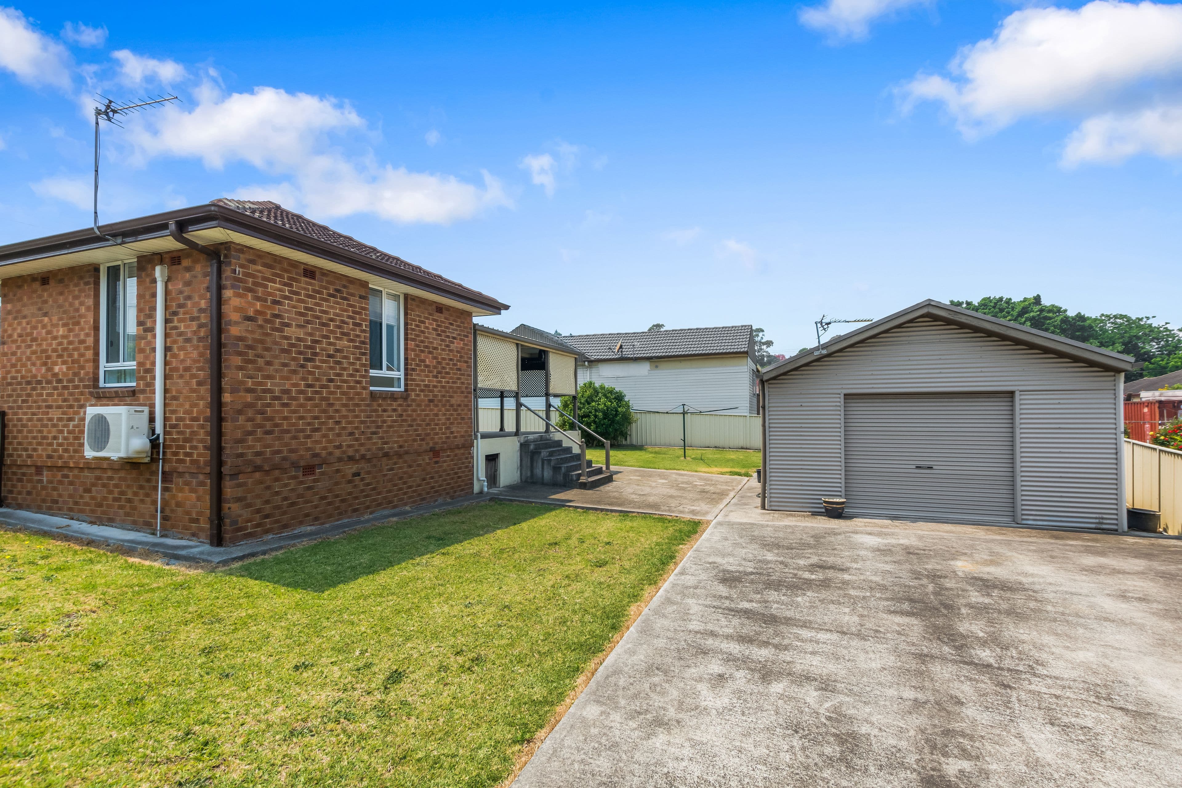 1 Norfolk Street, Berkeley - Thumbnail 2