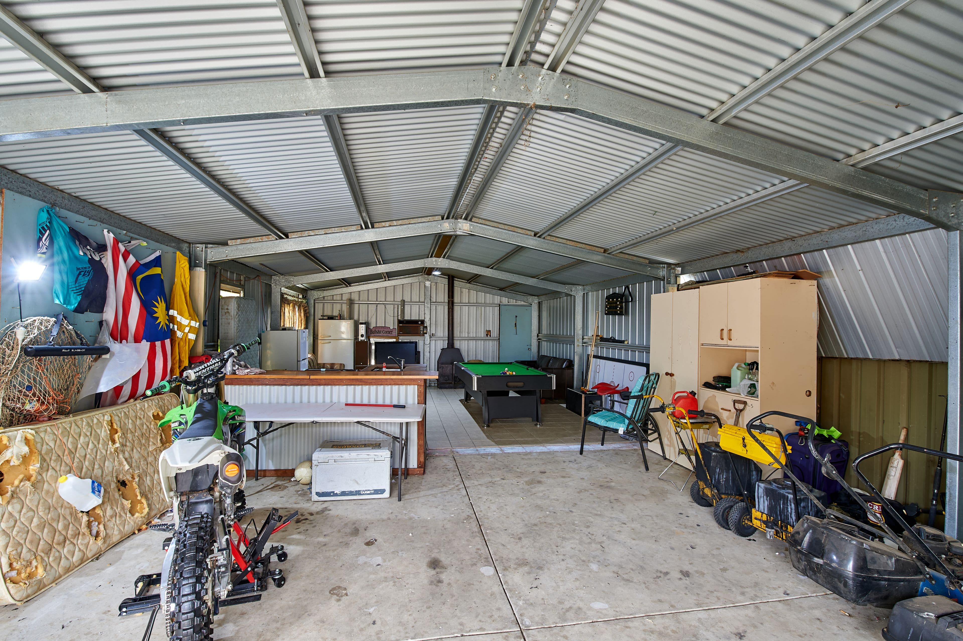 21 Simpson Avenue, Forest Hill - Thumbnail 2