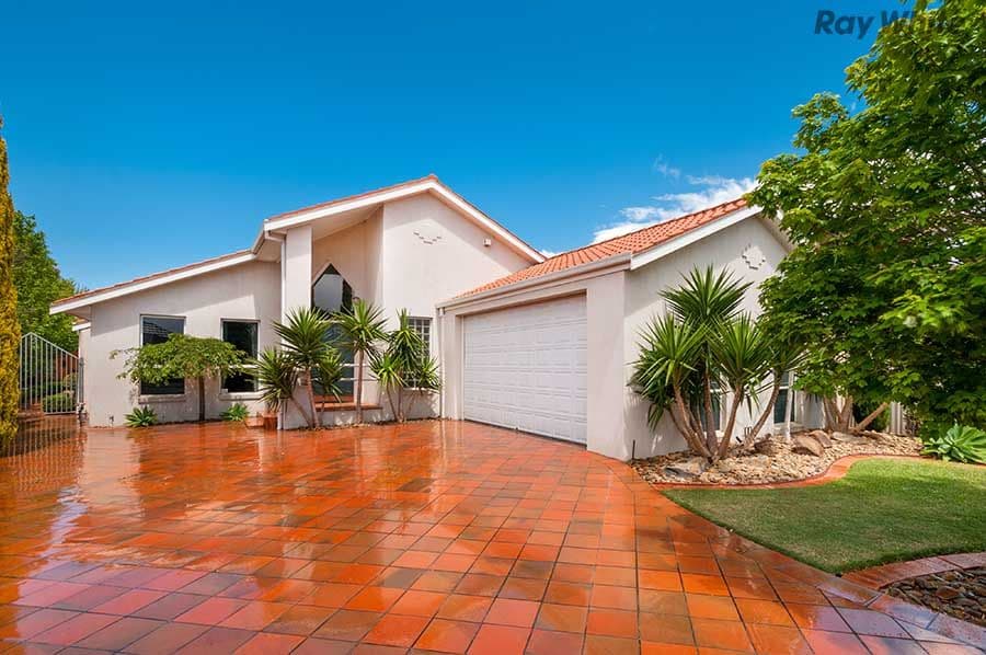 9 Andrea Court, Taylors Lakes VIC 3038, Taylors Lakes - Image 1