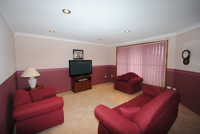 10 Bourke Close, Vincentia NSW 2540, Vincentia - Thumbnail 3