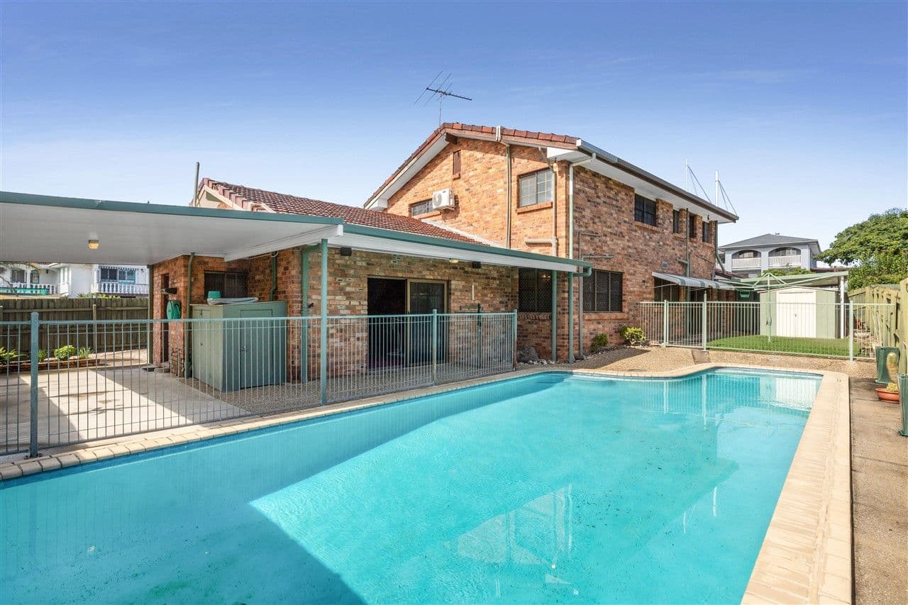 1 Travolta Street, Stafford Heights QLD 4053, Stafford Heights - Thumbnail 2